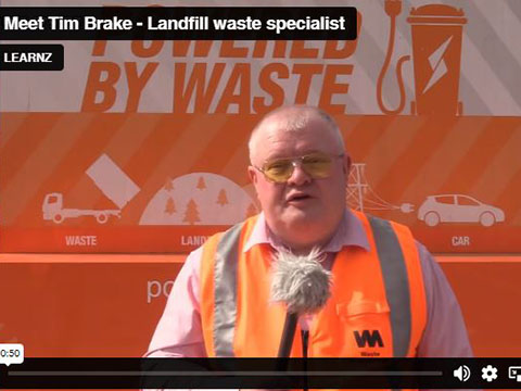 Waste management experts - Image: LEARNZ.