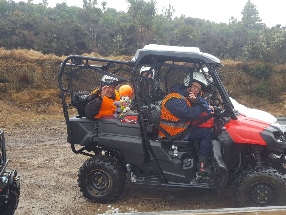 Andrew, Ruud and the team are all set to go in the LUV. Should have cleared the snow from the roof before driving off! Image: LEARNZ.