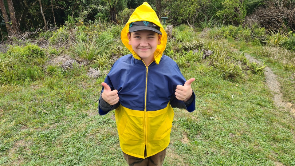 Aotearoa has changeable weather that you need to prepare for when heading into the outdoors. Image: LEARNZ.