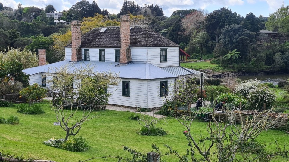 Kerikeri Mission House is New Zealand’s oldest standing building. Image: LEARNZ.