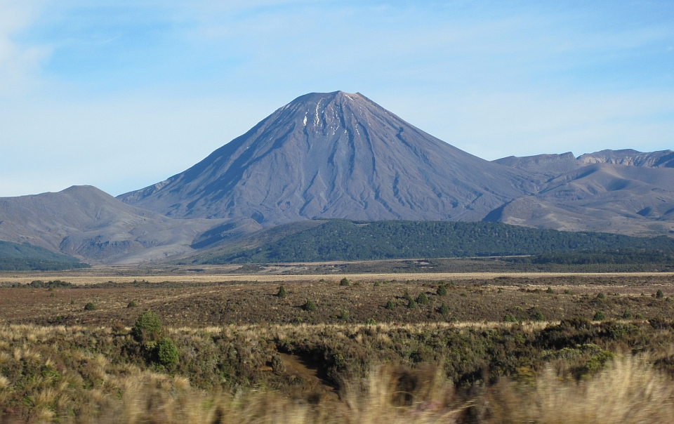 Ngāuruhoe is an active cone volcano. Image: LEARNZ.