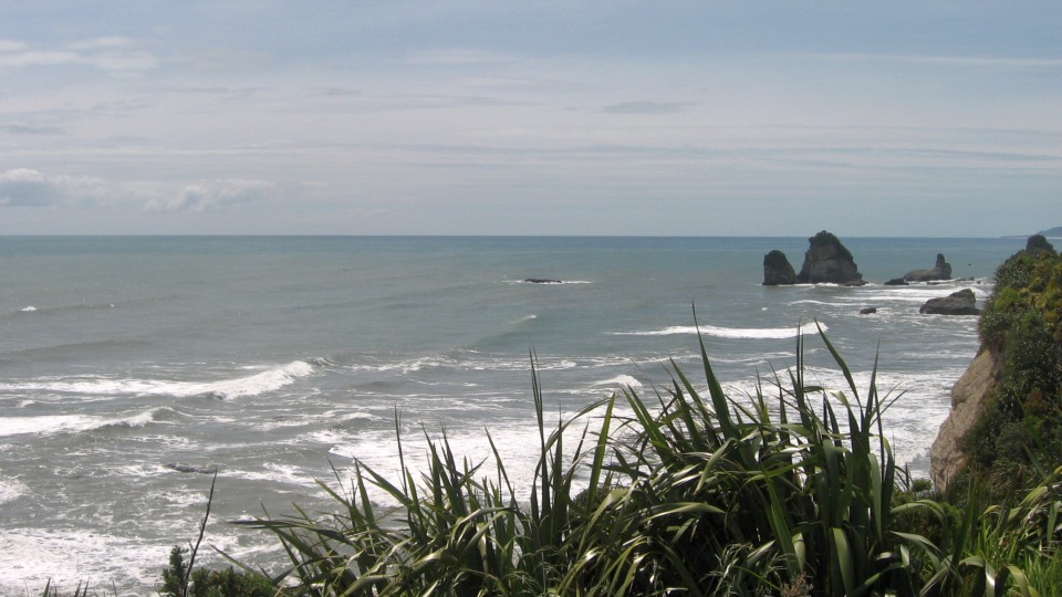 Māori named all the waters around Aotearoa New Zealand. Image: LEARNZ.