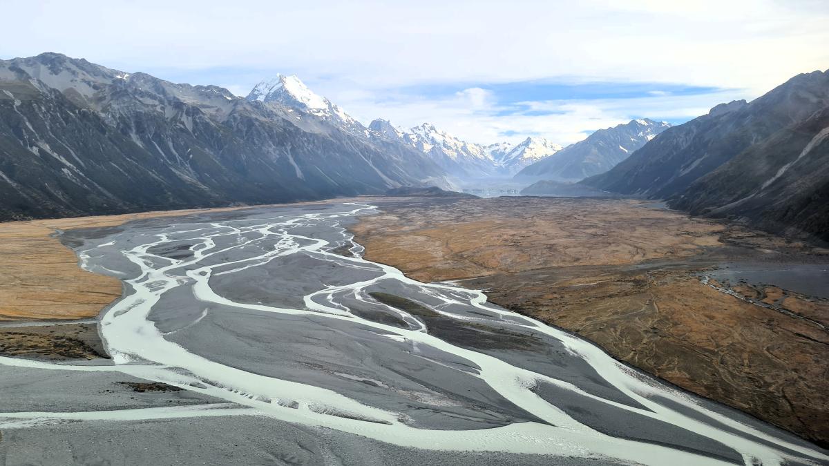 Landscapes in Aotearoa New Zealand have been shaped by powerful forces over millions of years. Image: LEARNZ.