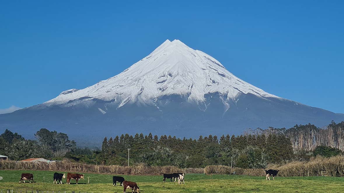 Taranaki is one of 11 active volcanic areas in and around Aotearoa New Zealand. Image: LEARNZ.