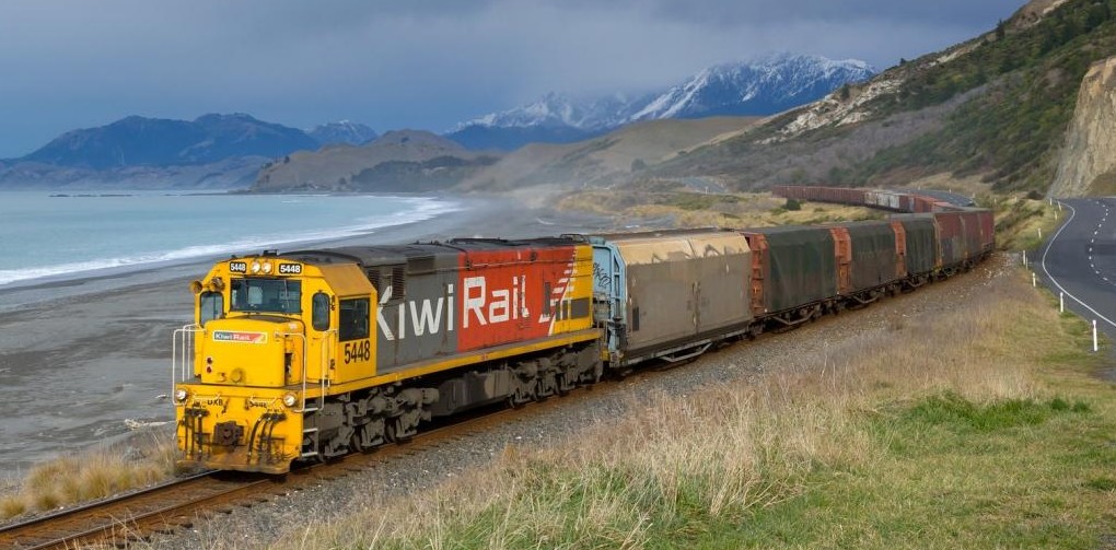 A train is a series of connected carriages that run along a railway track. Image: KiwiRail.