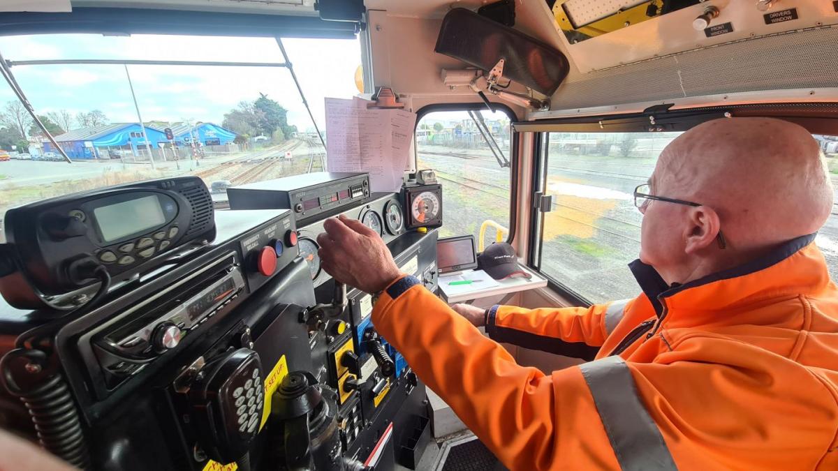 Train drivers are known as locomotive engineers. Image: LEARNZ.