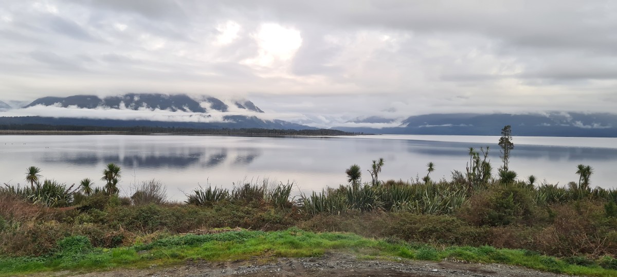 Moana Kōtuku Lake Brunner. Image: LEARNZ.