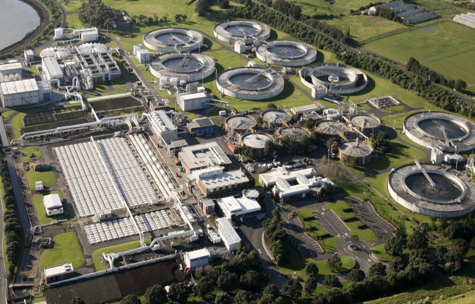 Aerial view of the Māngere wastewater treatment plant. Image: Watercare.